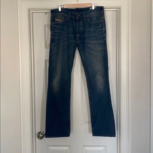 Men’s Diesel Viker Jeans. Size 34 L 34 W blue